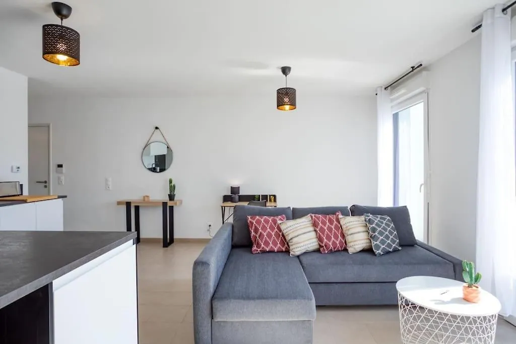 L17 Arenas Suite 3 Balconies 5Mins To The Sea Nice