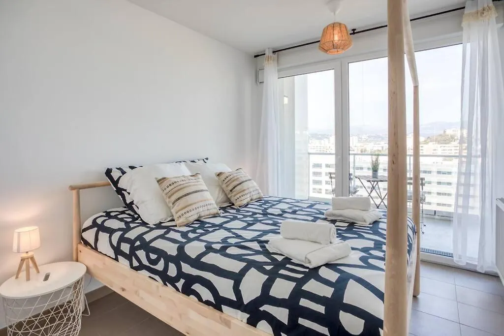 Appartement L17 Arenas Suite 3 Balconies 5Mins To The Sea Nice